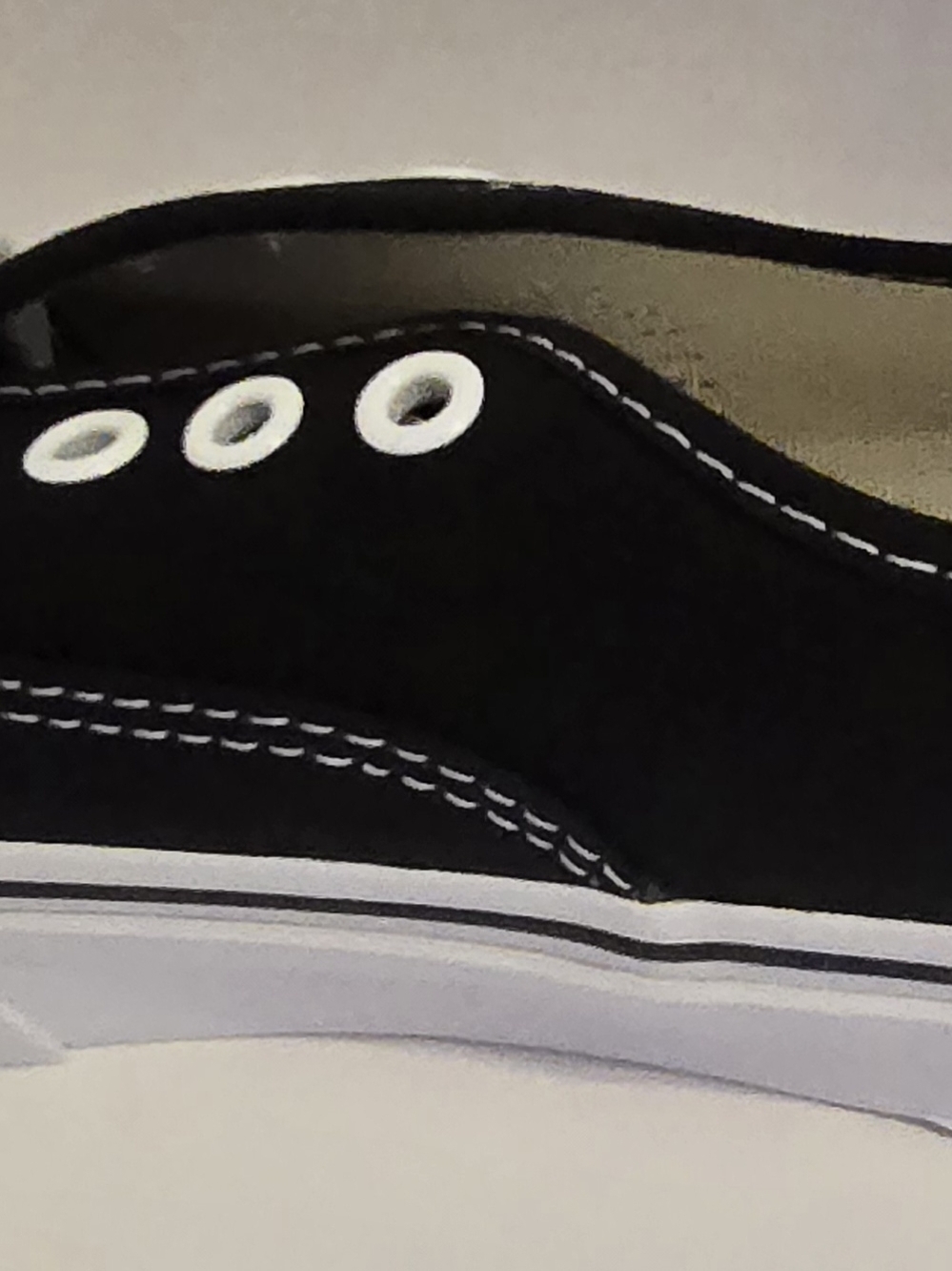 Vans Black Canvas Low-Top Sneakers New Size 5.5 - Picture 6 of 11